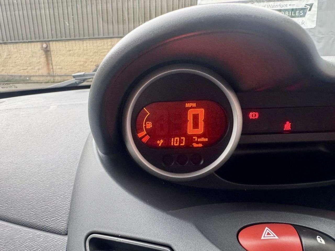 2010 RENAULT TWINGO 2010 RENAULT TWINGO