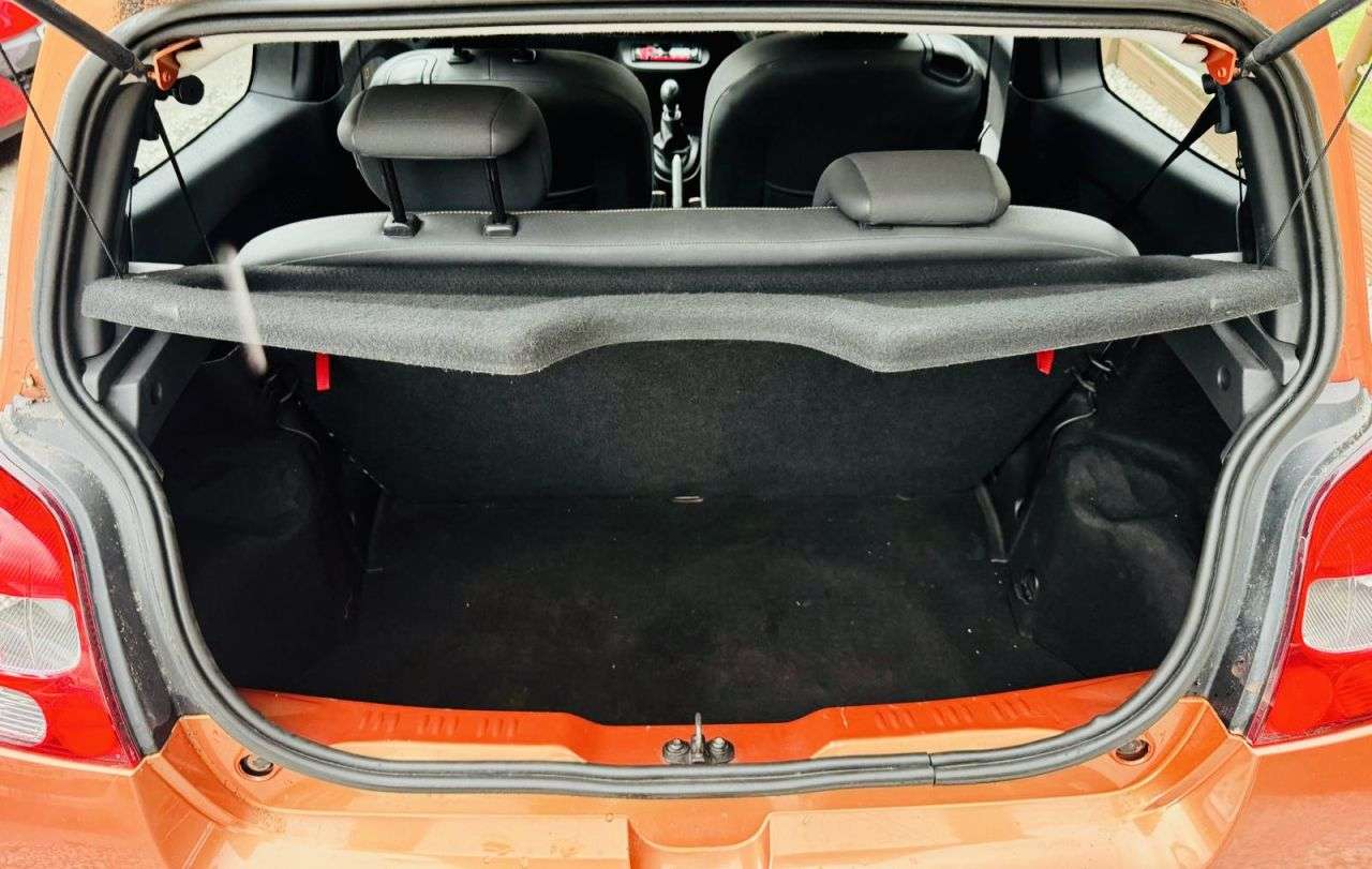 2010 RENAULT TWINGO 2010 RENAULT TWINGO