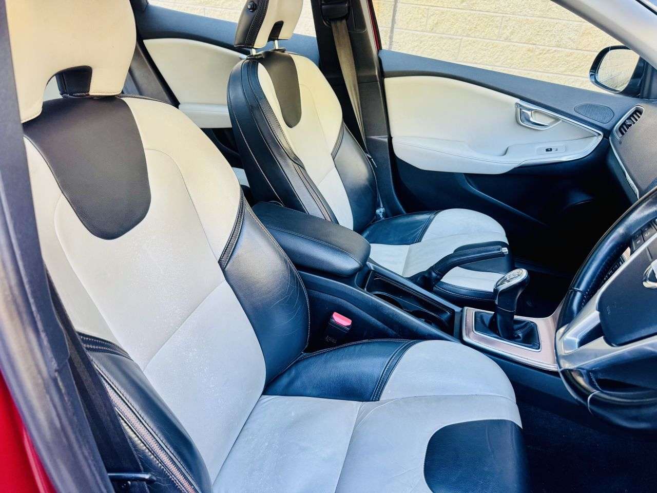 2013 VOLVO V40 CROSS COUNTRY 2013 VOLVO V40 CROSS COUNTRY