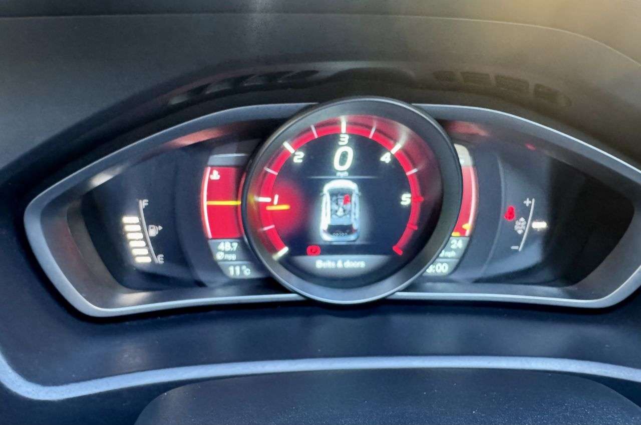 2013 VOLVO V40 CROSS COUNTRY 2013 VOLVO V40 CROSS COUNTRY