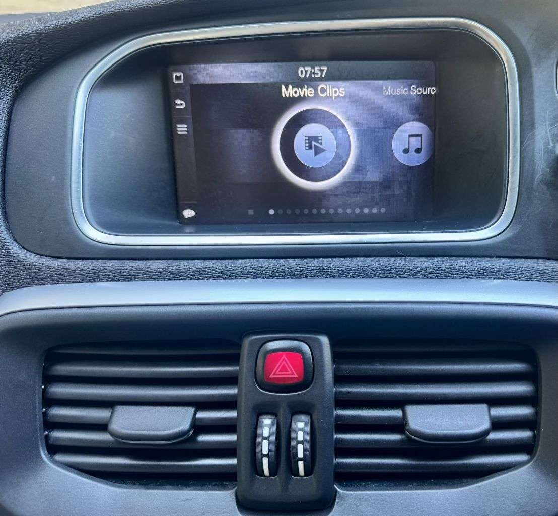 2013 VOLVO V40 CROSS COUNTRY 2013 VOLVO V40 CROSS COUNTRY
