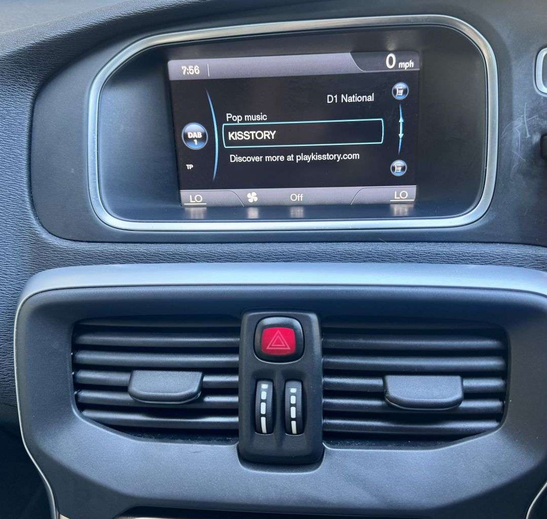 2013 VOLVO V40 CROSS COUNTRY 2013 VOLVO V40 CROSS COUNTRY