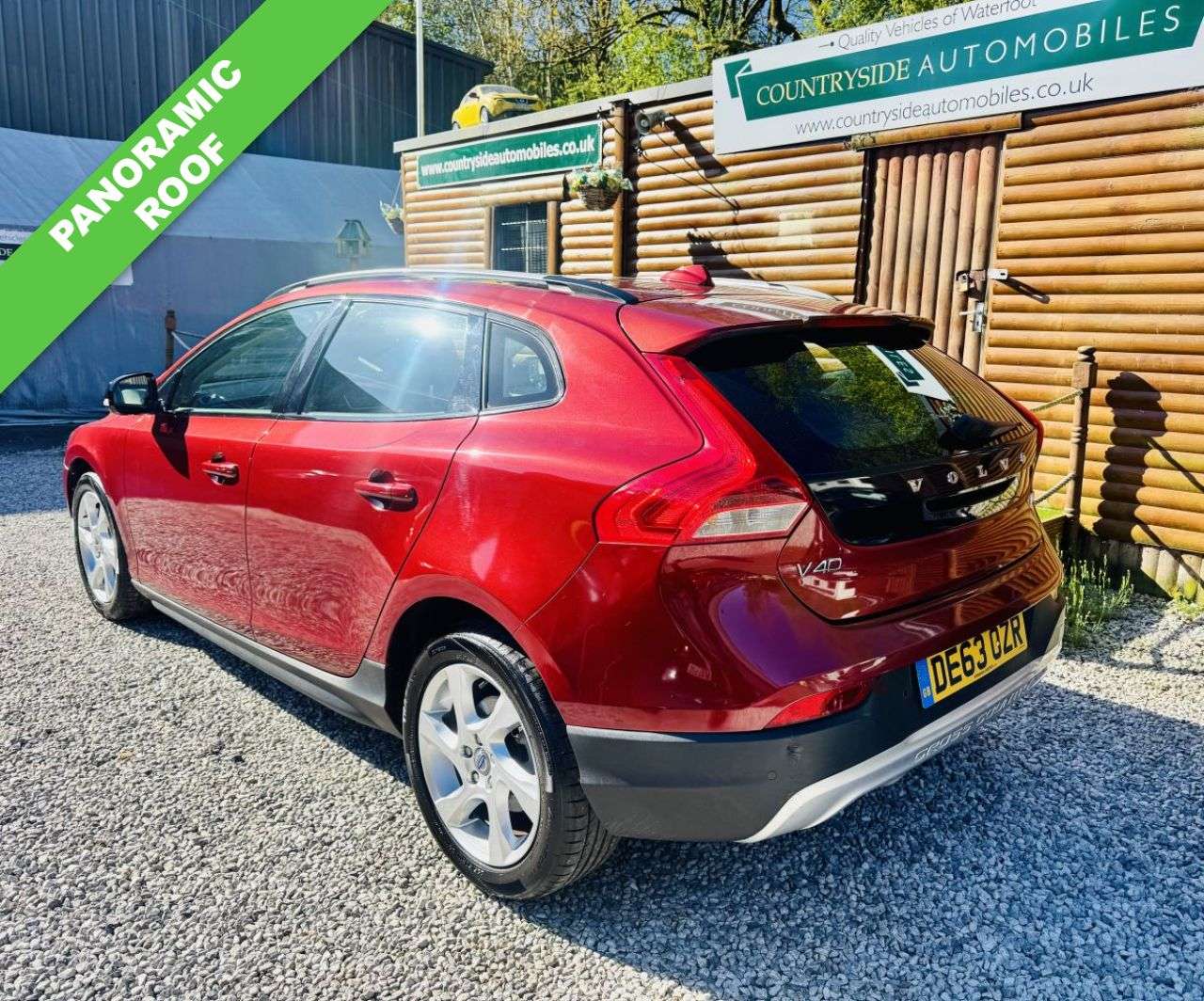 2013 VOLVO V40 CROSS COUNTRY 2013 VOLVO V40 CROSS COUNTRY