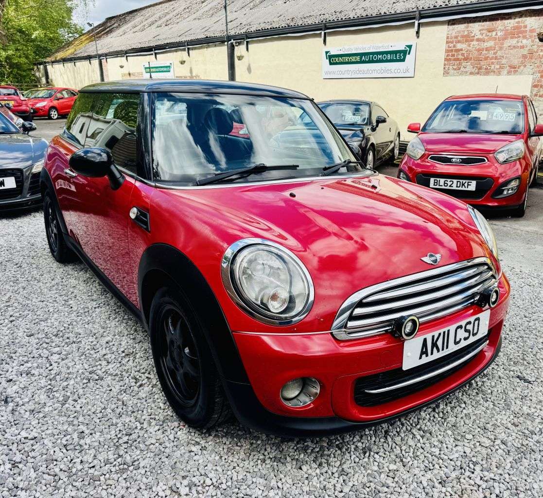 A 2011 MINI HATCH 1.6 One Hatchback 3dr Petrol Manual Euro 5 (98 ps) NEW MOT A 2011 MINI HATCH 1.6 One Hatchback 3dr Petrol Manual Euro 5 (98 ps) NEW MOT