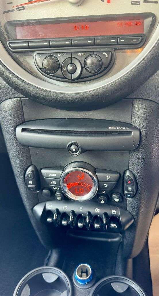 2011 MINI HATCH 2011 MINI HATCH