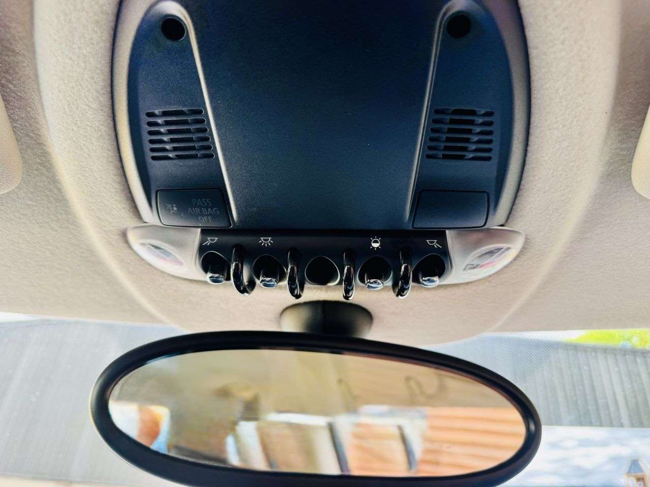 2011 MINI HATCH 2011 MINI HATCH