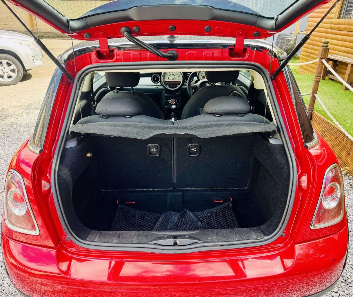 2011 MINI HATCH 2011 MINI HATCH