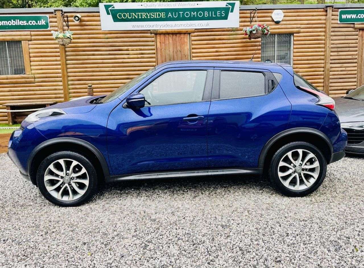 A 2015 NISSAN JUKE 1.5 dCi Tekna SUV 5dr Diesel Manual Euro 6 (s/s) (110 ps) 2 YEAR PARTS AND A 2015 NISSAN JUKE 1.5 dCi Tekna SUV 5dr Diesel Manual Euro 6 (s/s) (110 ps) 2 YEAR PARTS AND