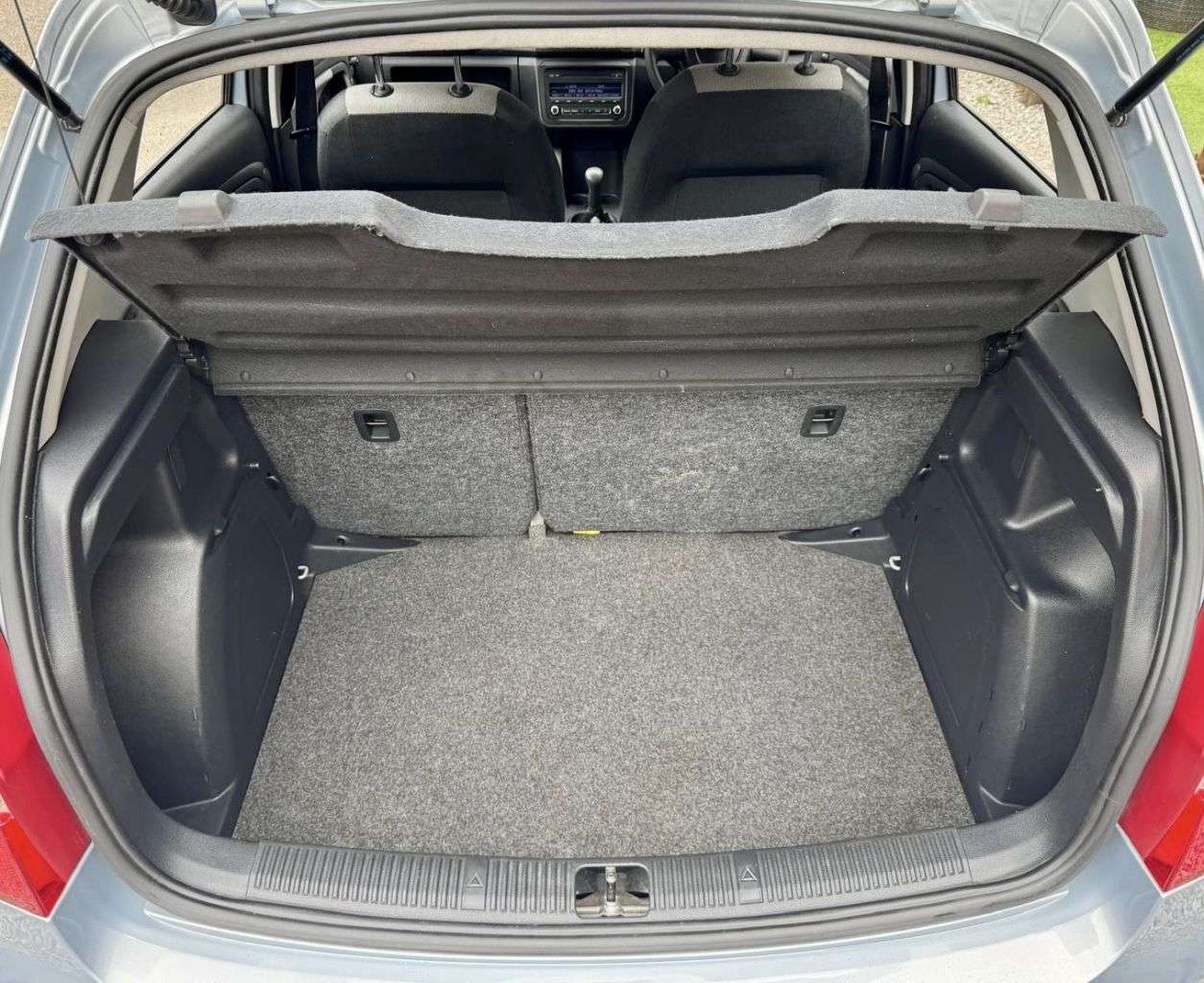 2011 SKODA FABIA 2011 SKODA FABIA