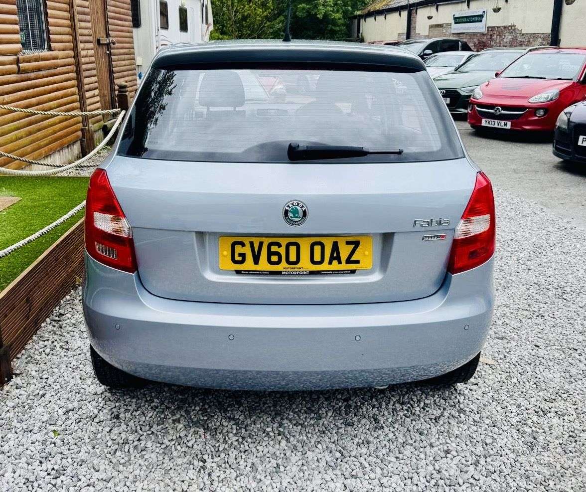 2011 SKODA FABIA 2011 SKODA FABIA