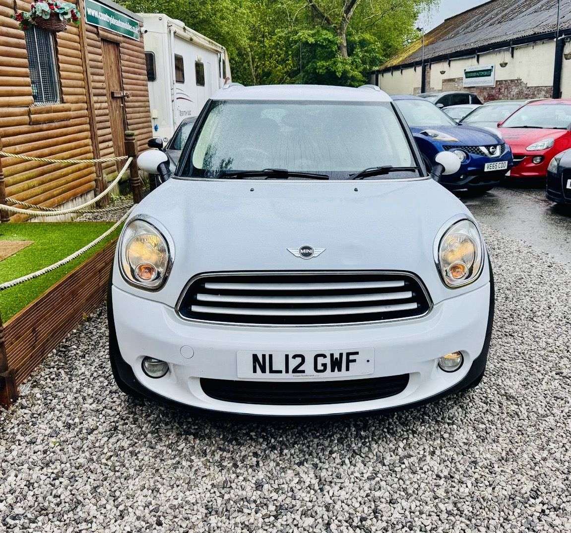 A 2012 MINI COUNTRYMAN 1.6 Cooper D SUV 5dr Diesel Manual ALL4 Euro 5 (s/s) (112 ps) New brakes! N A 2012 MINI COUNTRYMAN 1.6 Cooper D SUV 5dr Diesel Manual ALL4 Euro 5 (s/s) (112 ps) New brakes! N