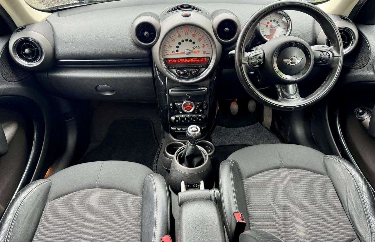 2012 MINI COUNTRYMAN 2012 MINI COUNTRYMAN