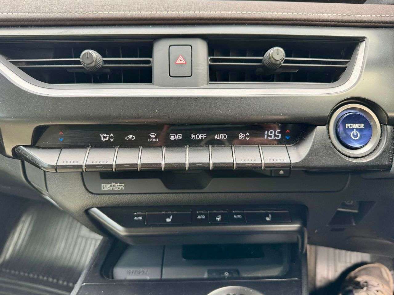 2019 LEXUS UX 2019 LEXUS UX