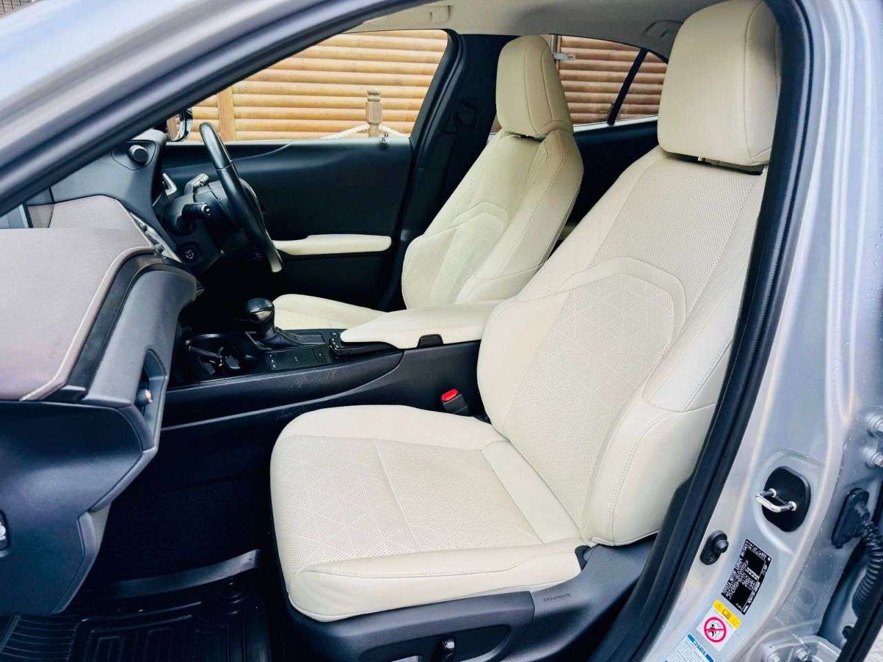2019 LEXUS UX 2019 LEXUS UX