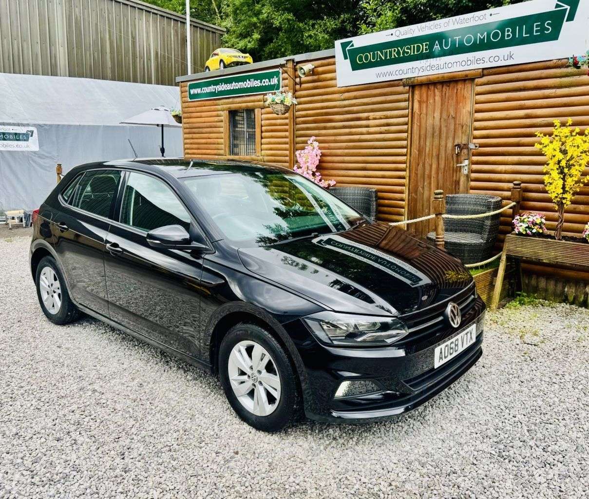 A 2018 VOLKSWAGEN POLO 1.0 EVO SE Hatchback 5dr Petrol Manual Euro 6 (s/s) (65 ps) 1 FORMER KEEPER A 2018 VOLKSWAGEN POLO 1.0 EVO SE Hatchback 5dr Petrol Manual Euro 6 (s/s) (65 ps) 1 FORMER KEEPER