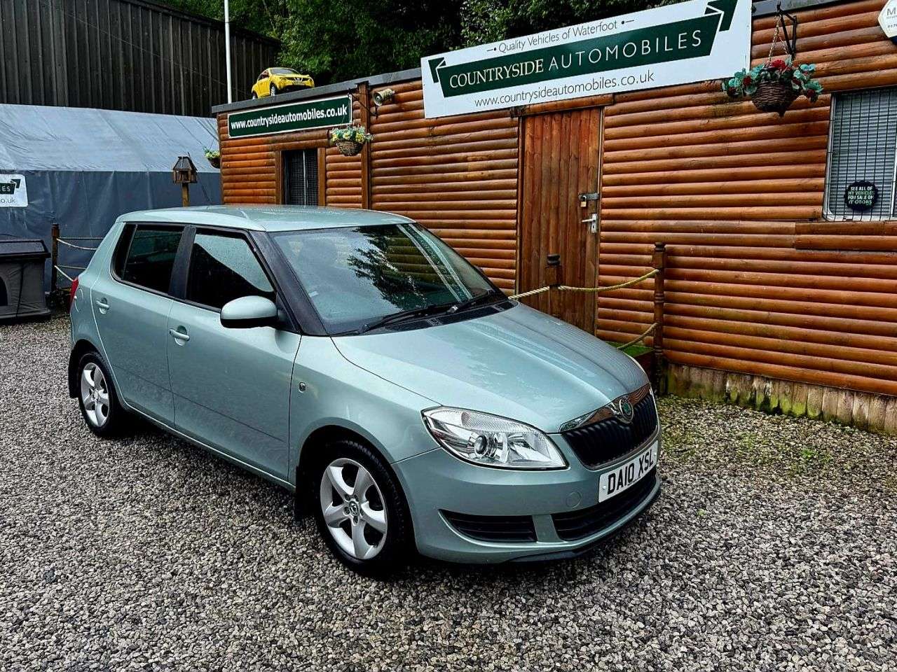 A 2010 SKODA FABIA 1.2 SE Hatchback 5dr Petrol Manual Euro 5 (69 ps) 2 KEYS # LOW INSURANCE # A 2010 SKODA FABIA 1.2 SE Hatchback 5dr Petrol Manual Euro 5 (69 ps) 2 KEYS # LOW INSURANCE #