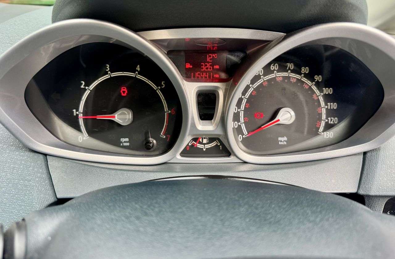 2009 FORD FIESTA 2009 FORD FIESTA