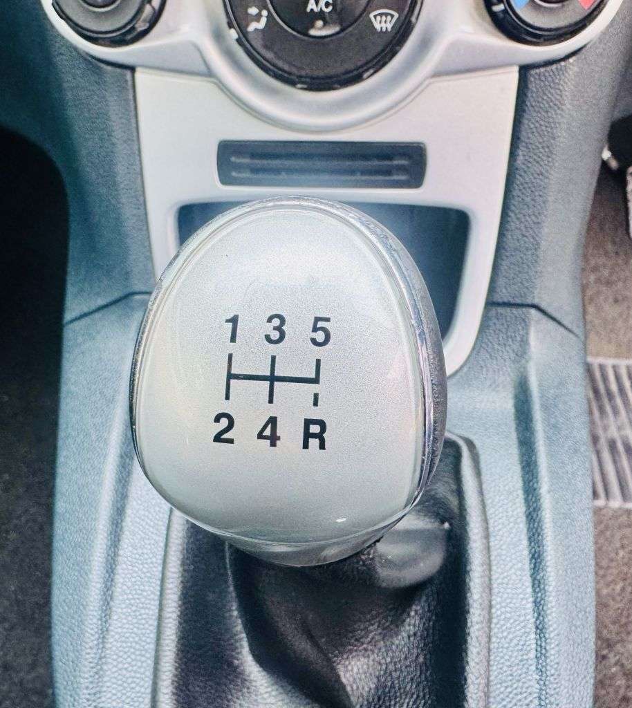 2009 FORD FIESTA 2009 FORD FIESTA