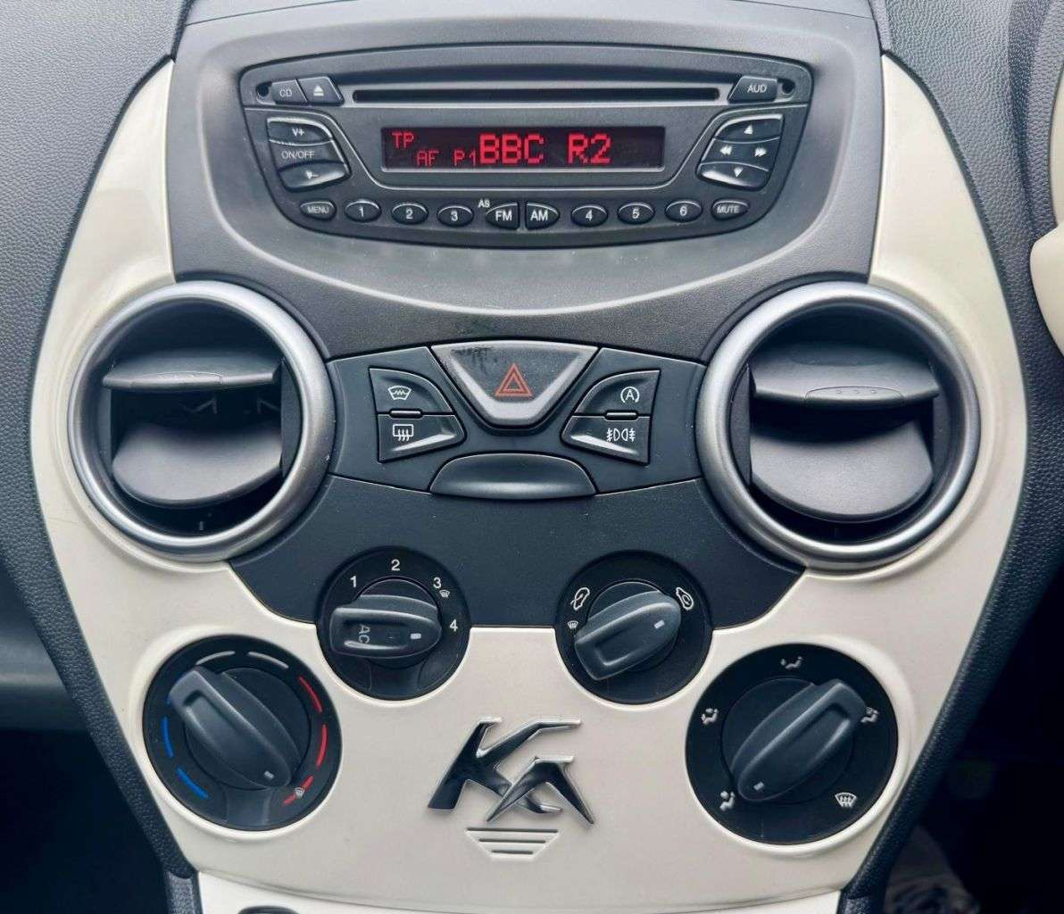 2013 FORD KA 2013 FORD KA