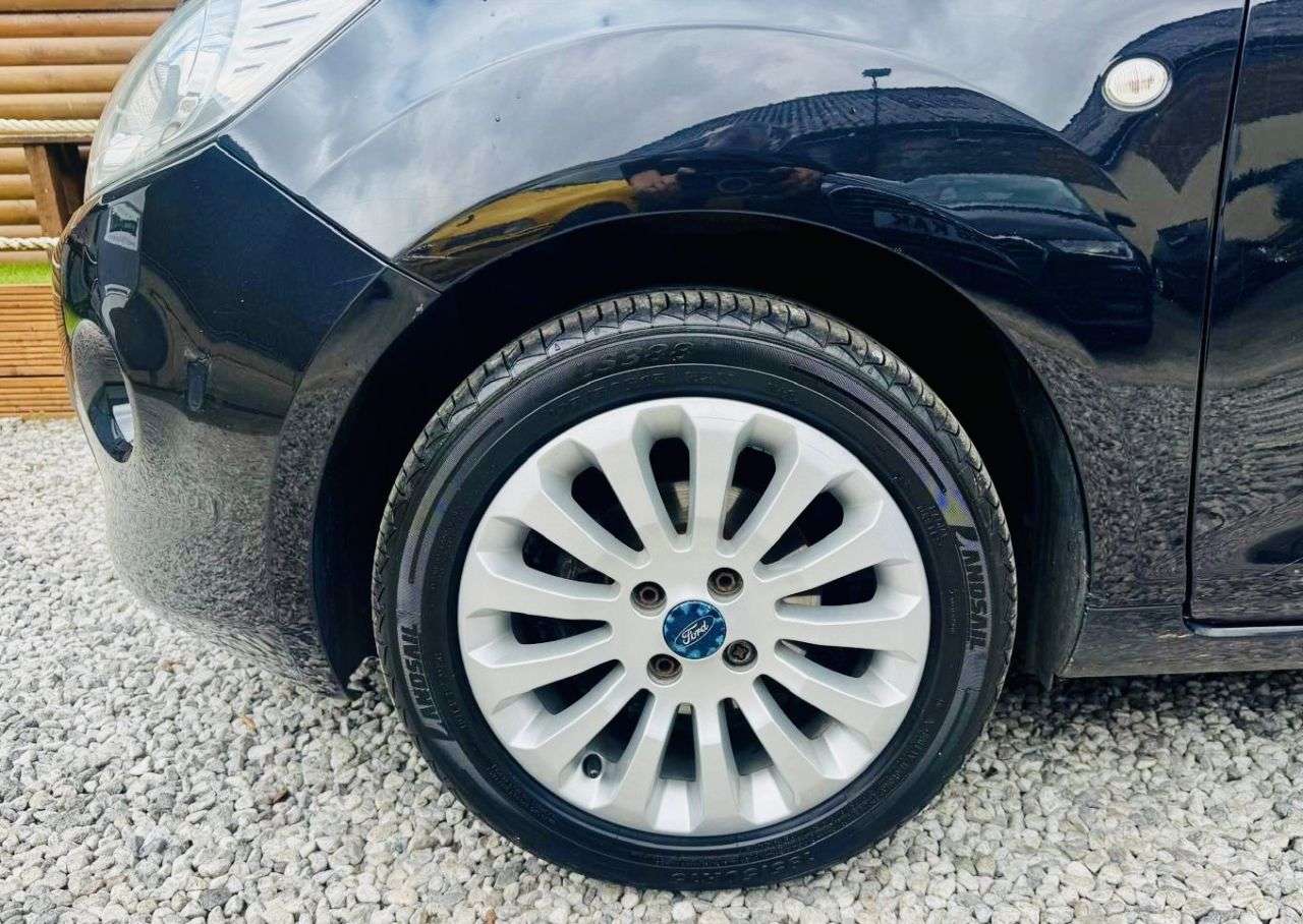 2013 FORD KA 2013 FORD KA