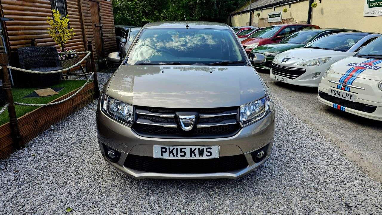 A 2015 DACIA SANDERO 1.2 Laureate Hatchback 5dr Petrol Manual Euro 5 (75 ps) FULL DEALER HISTORY A 2015 DACIA SANDERO 1.2 Laureate Hatchback 5dr Petrol Manual Euro 5 (75 ps) FULL DEALER HISTORY