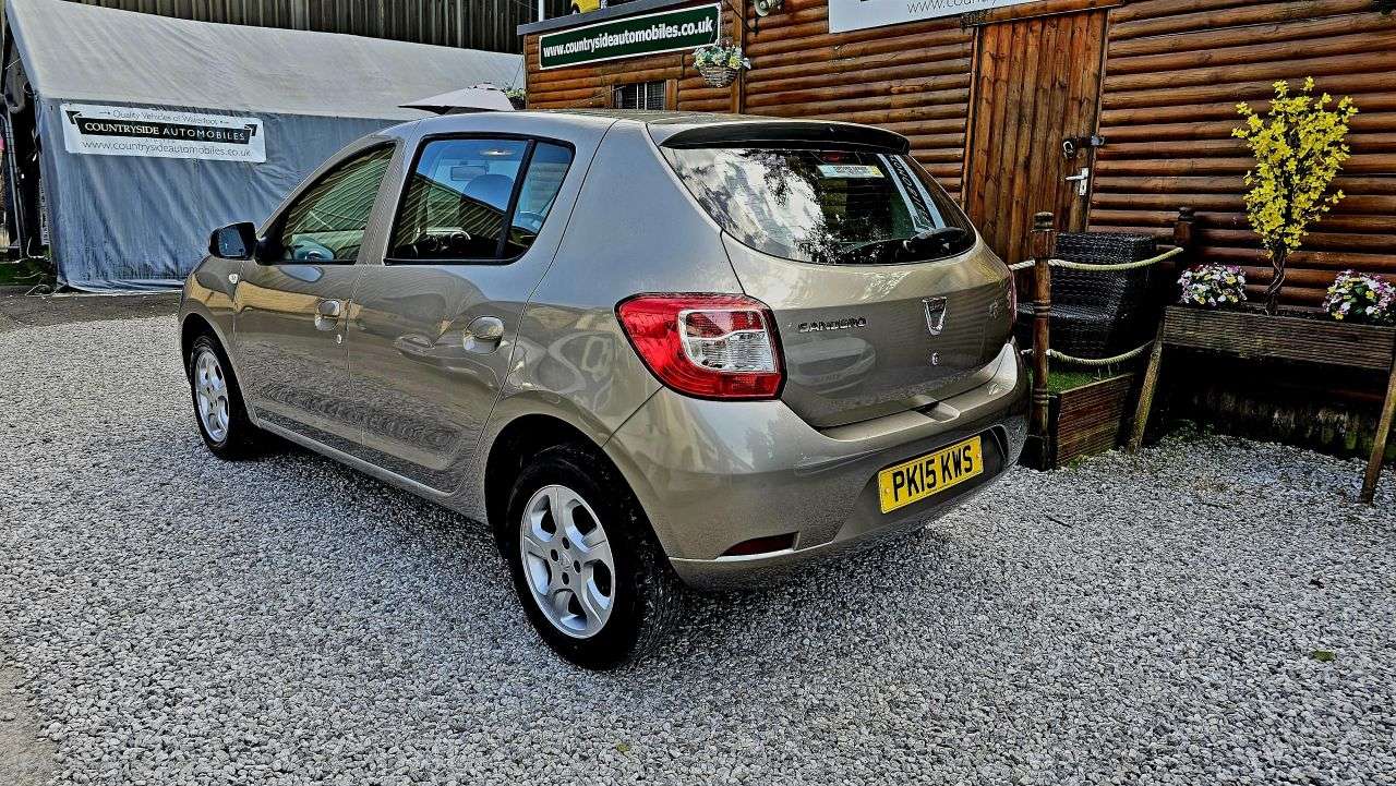 2015 DACIA SANDERO 2015 DACIA SANDERO