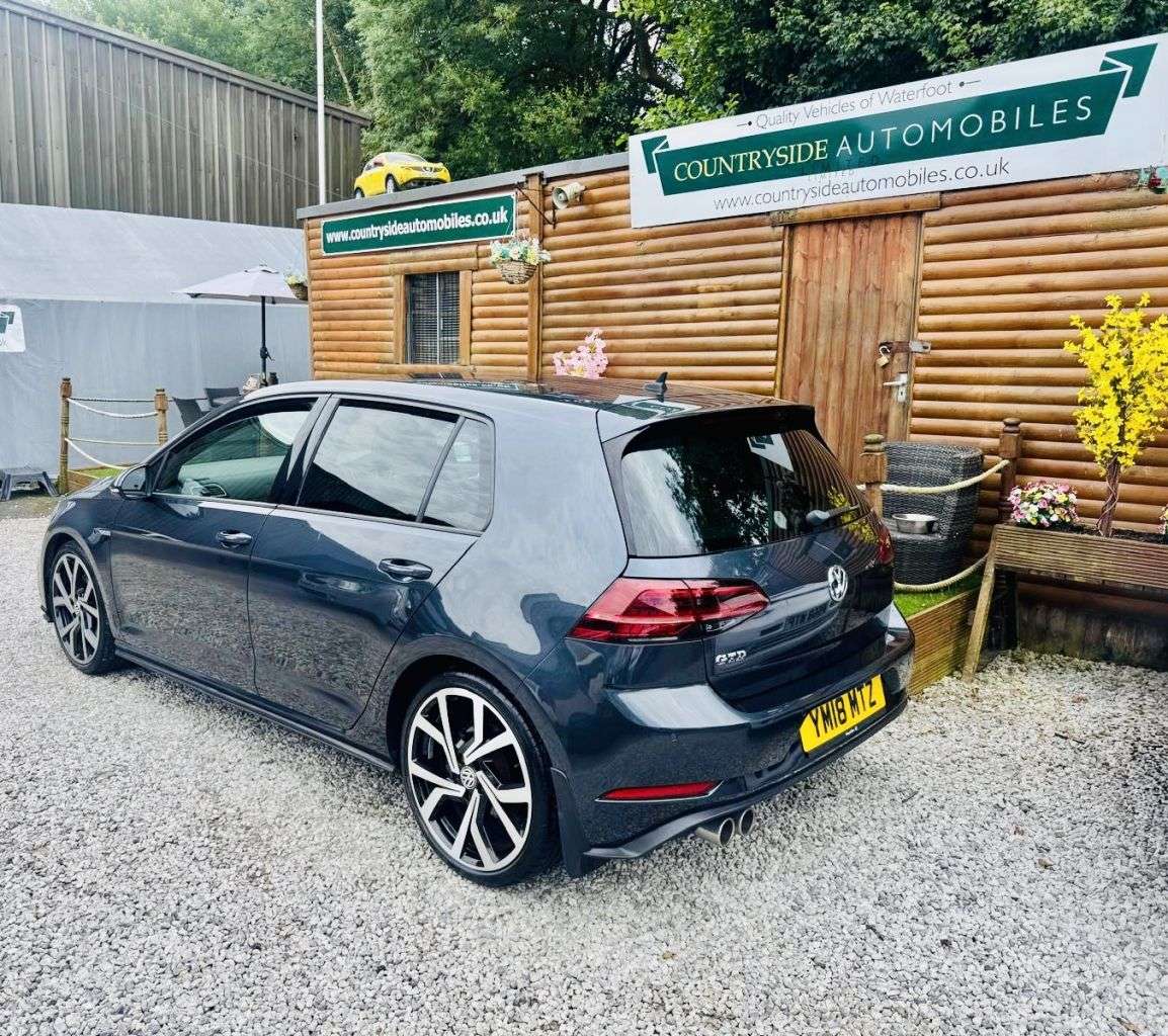 2018 VOLKSWAGEN GOLF 2018 VOLKSWAGEN GOLF