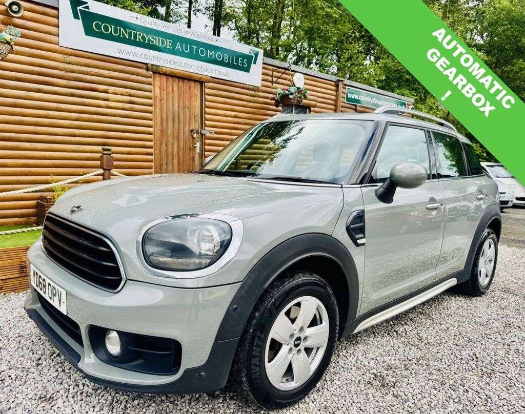 A 2018 MINI COUNTRYMAN 2.0 Cooper D SUV 5dr Diesel Auto Euro 6 (s/s) (150 ps) DEALERSHIP HISTORY @ A 2018 MINI COUNTRYMAN 2.0 Cooper D SUV 5dr Diesel Auto Euro 6 (s/s) (150 ps) DEALERSHIP HISTORY @