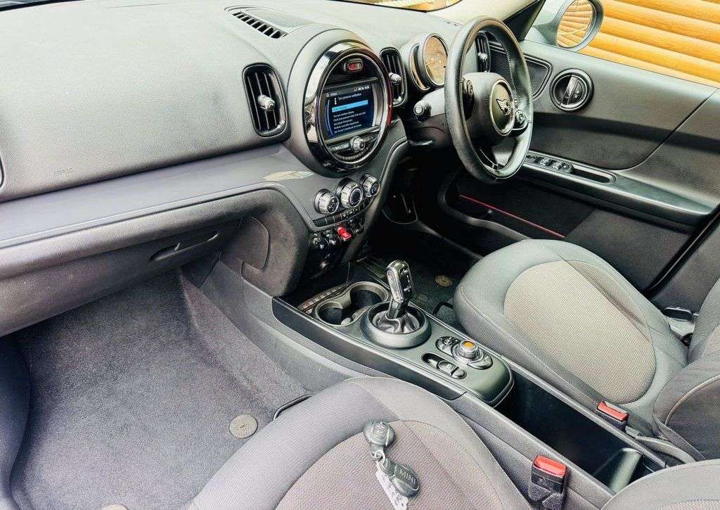 2018 MINI COUNTRYMAN 2018 MINI COUNTRYMAN