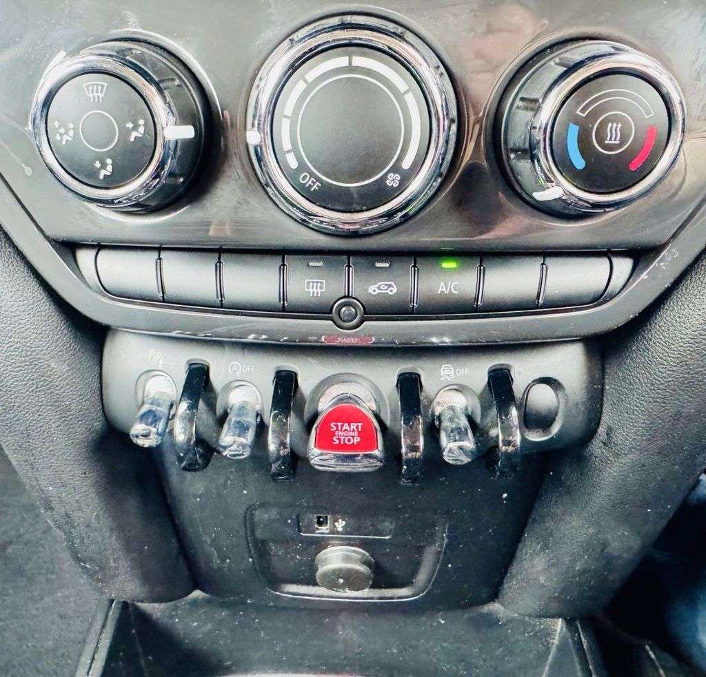 2018 MINI COUNTRYMAN 2018 MINI COUNTRYMAN