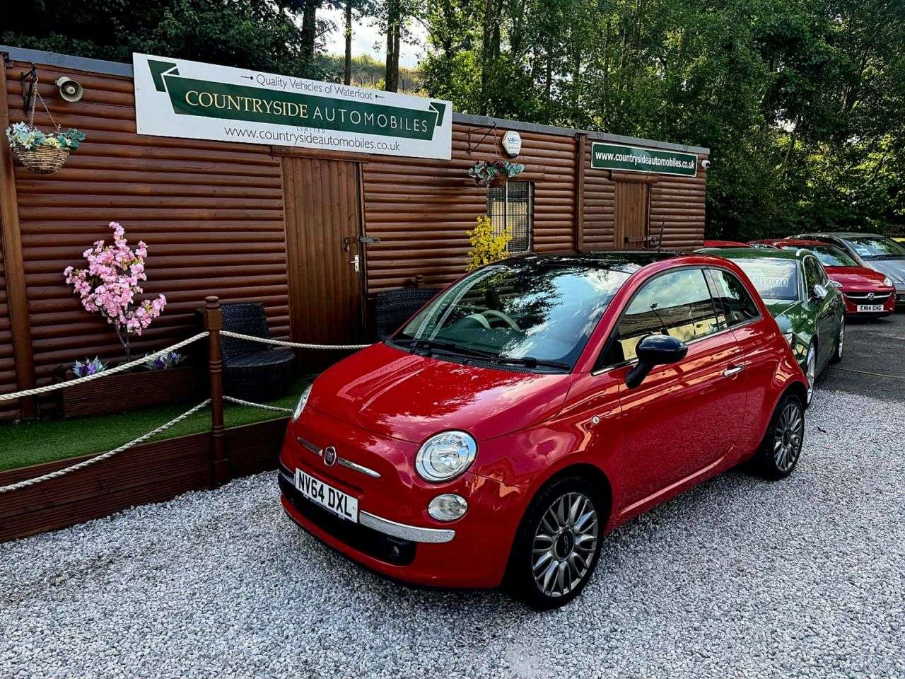 A 2014 FIAT 500 1.2 8V Cult Hatchback 3dr Petrol Manual Euro 6 (s/s) (69 bhp) ALLOYS, RED L A 2014 FIAT 500 1.2 8V Cult Hatchback 3dr Petrol Manual Euro 6 (s/s) (69 bhp) ALLOYS, RED L