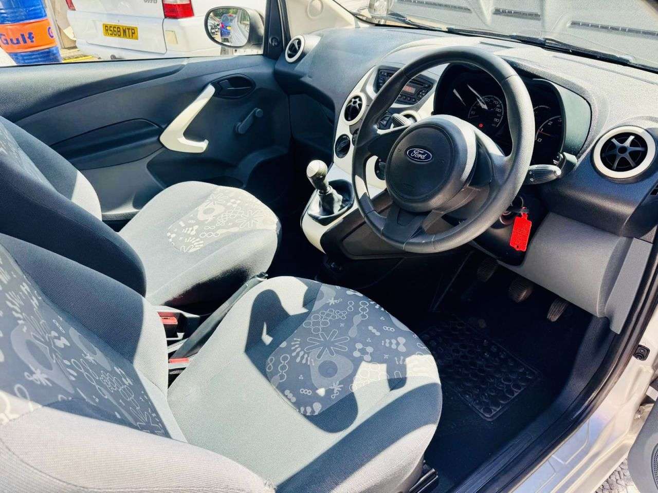 2011 FORD KA 2011 FORD KA