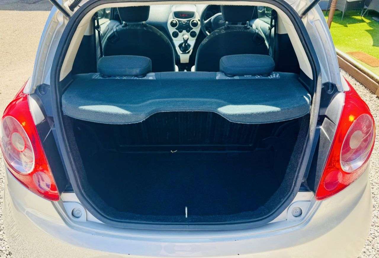 2011 FORD KA 2011 FORD KA