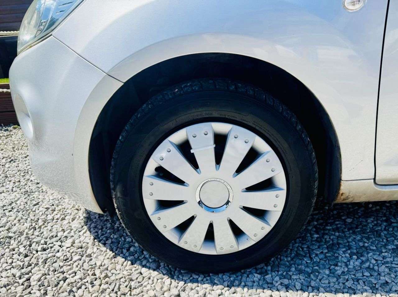2011 FORD KA 2011 FORD KA