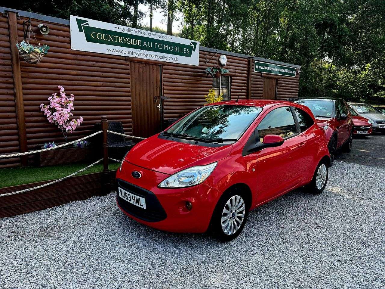 A 2013 FORD KA 1.2 Zetec Hatchback 3dr Petrol Manual Euro 6 (s/s) (69 ps) LOW INSURANCE & A 2013 FORD KA 1.2 Zetec Hatchback 3dr Petrol Manual Euro 6 (s/s) (69 ps) LOW INSURANCE &