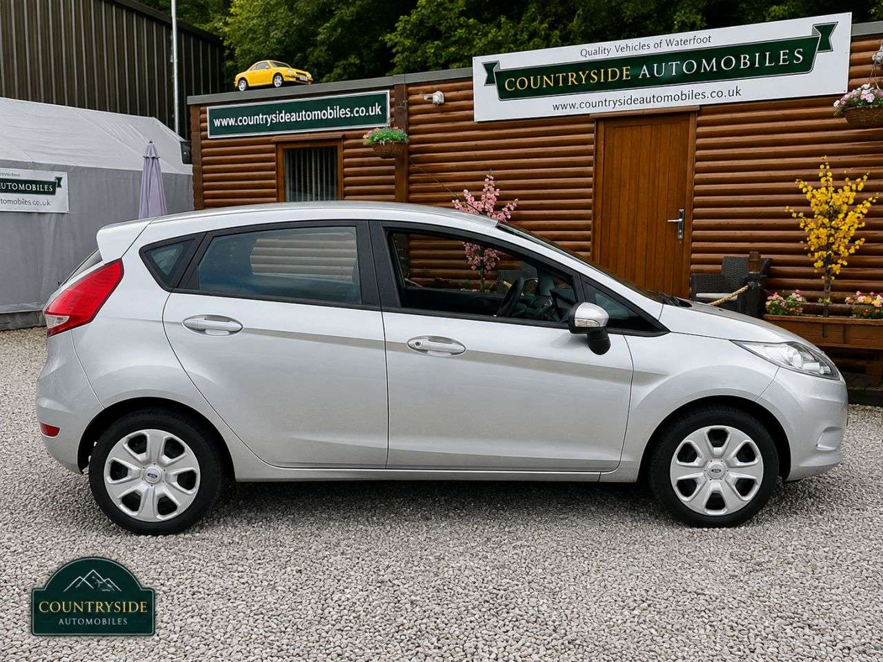 A 2009 FORD FIESTA 1.4 TDCi Style + Hatchback 5dr Diesel Manual (110 g/km, 67 bhp) £20 ROAD TA A 2009 FORD FIESTA 1.4 TDCi Style + Hatchback 5dr Diesel Manual (110 g/km, 67 bhp) £20 ROAD TA