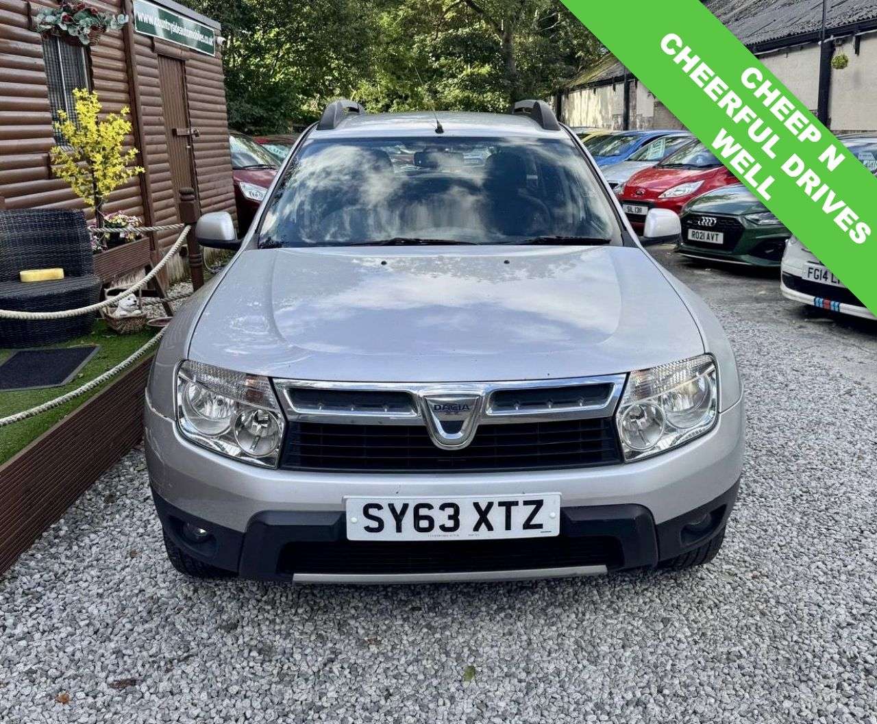 A 2013 DACIA DUSTER 1.5 dCi Laureate SUV 5dr Diesel Manual Euro 5 (110 ps) 5 SERVICES + FRESH S A 2013 DACIA DUSTER 1.5 dCi Laureate SUV 5dr Diesel Manual Euro 5 (110 ps) 5 SERVICES + FRESH S
