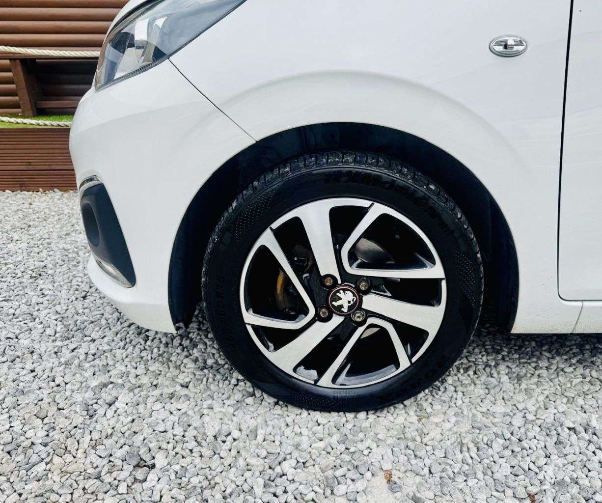 2016 PEUGEOT 108 2016 PEUGEOT 108