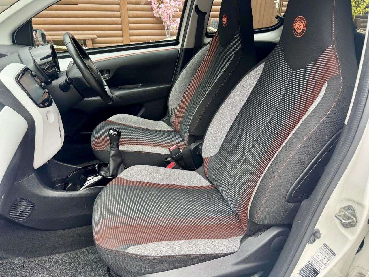 2016 PEUGEOT 108 2016 PEUGEOT 108