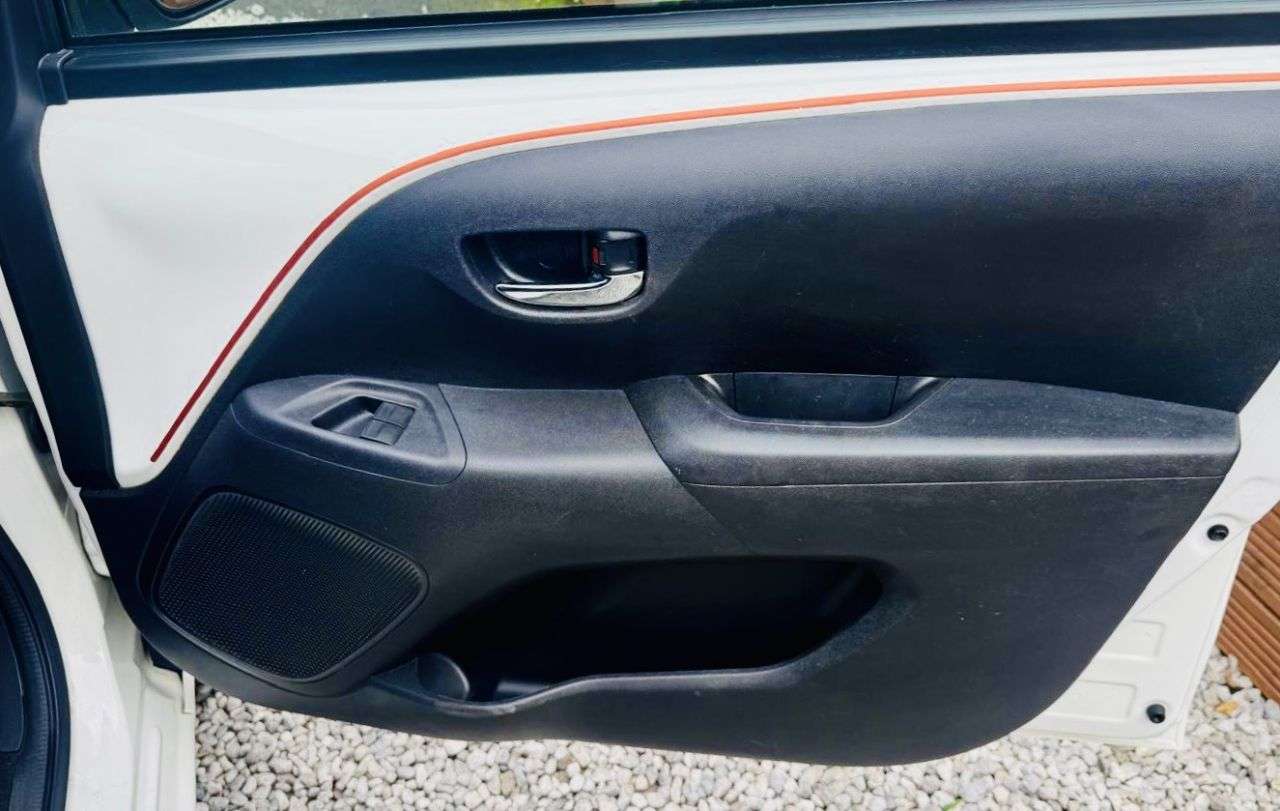 2016 PEUGEOT 108 2016 PEUGEOT 108