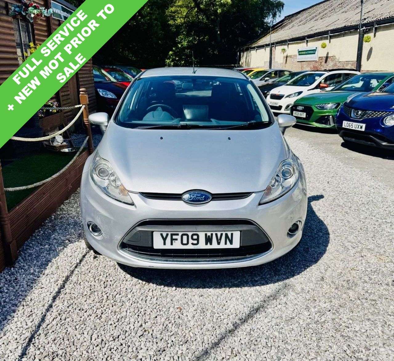 A 2009 FORD FIESTA 1.4 Zetec Hatchback 5dr Petrol Manual (133 g/km, 94 bhp) FULL SERVICE & FRE A 2009 FORD FIESTA 1.4 Zetec Hatchback 5dr Petrol Manual (133 g/km, 94 bhp) FULL SERVICE & FRE