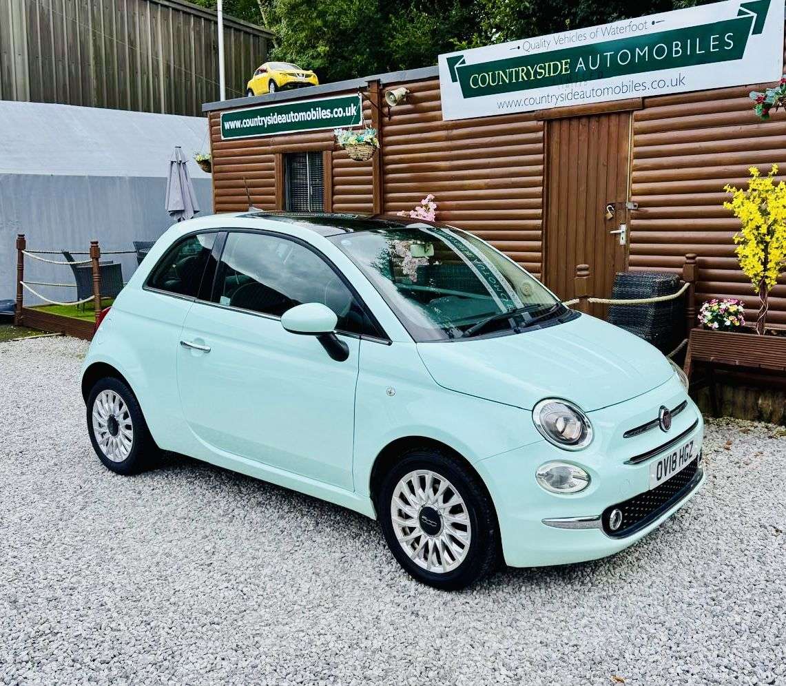 A 2018 FIAT 500 1.2 Lounge Hatchback 3dr Petrol Manual Euro 6 (s/s) (69 bhp) GLASS ROOF # B A 2018 FIAT 500 1.2 Lounge Hatchback 3dr Petrol Manual Euro 6 (s/s) (69 bhp) GLASS ROOF # B