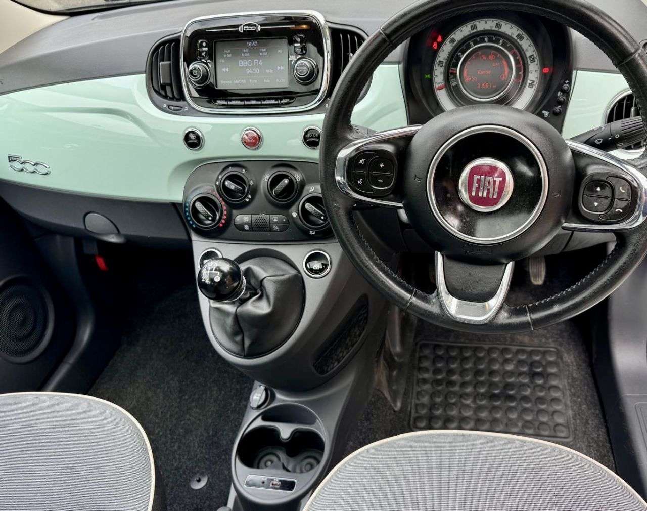 2018 FIAT 500 2018 FIAT 500