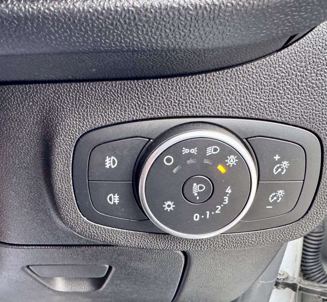 2018 FORD FIESTA 2018 FORD FIESTA