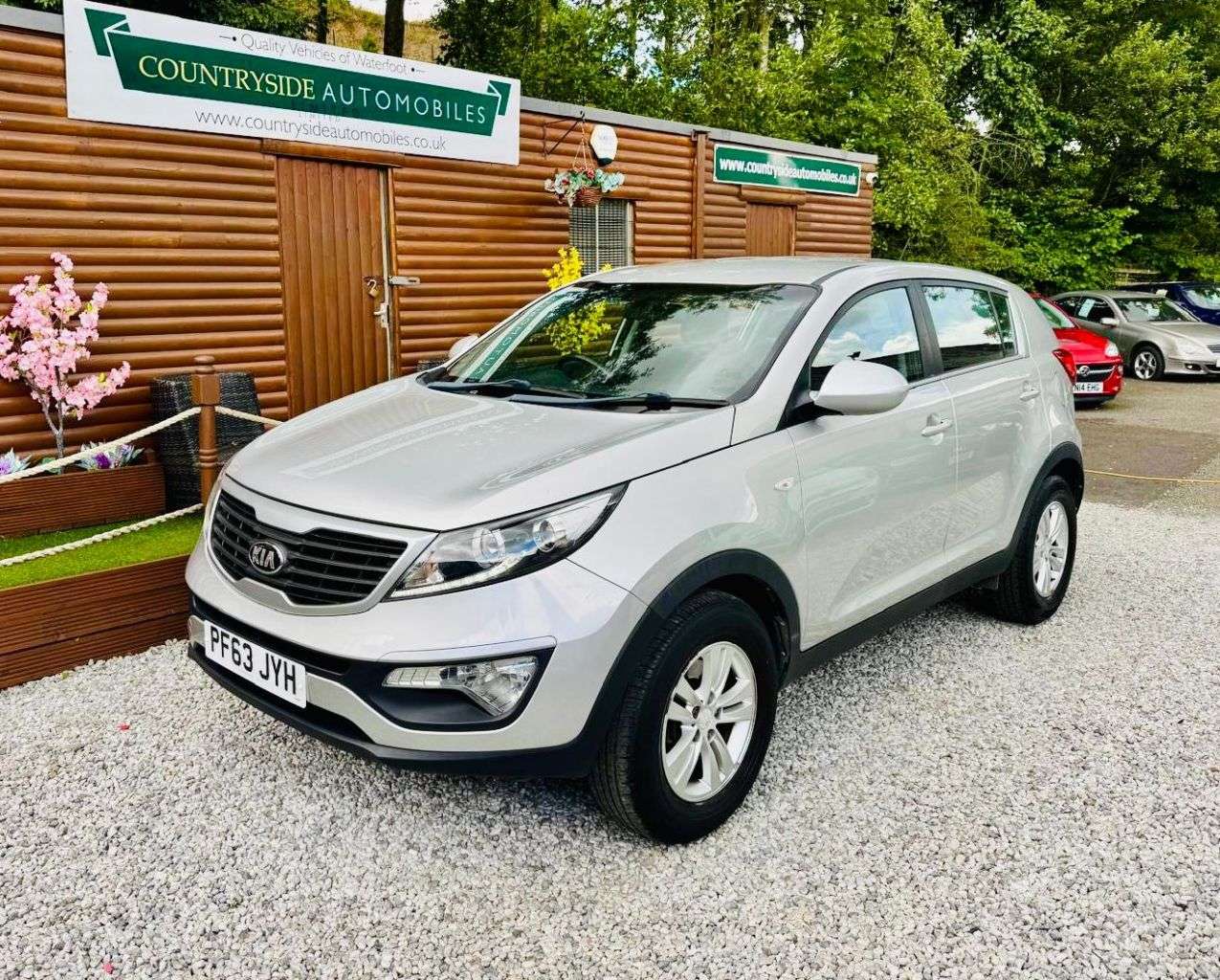 A 2014 KIA SPORTAGE 1.6 GDi EcoDynamics 1 SUV 5dr Petrol Manual 2WD Euro 5 (s/s) (133 bhp) 18 M A 2014 KIA SPORTAGE 1.6 GDi EcoDynamics 1 SUV 5dr Petrol Manual 2WD Euro 5 (s/s) (133 bhp) 18 M