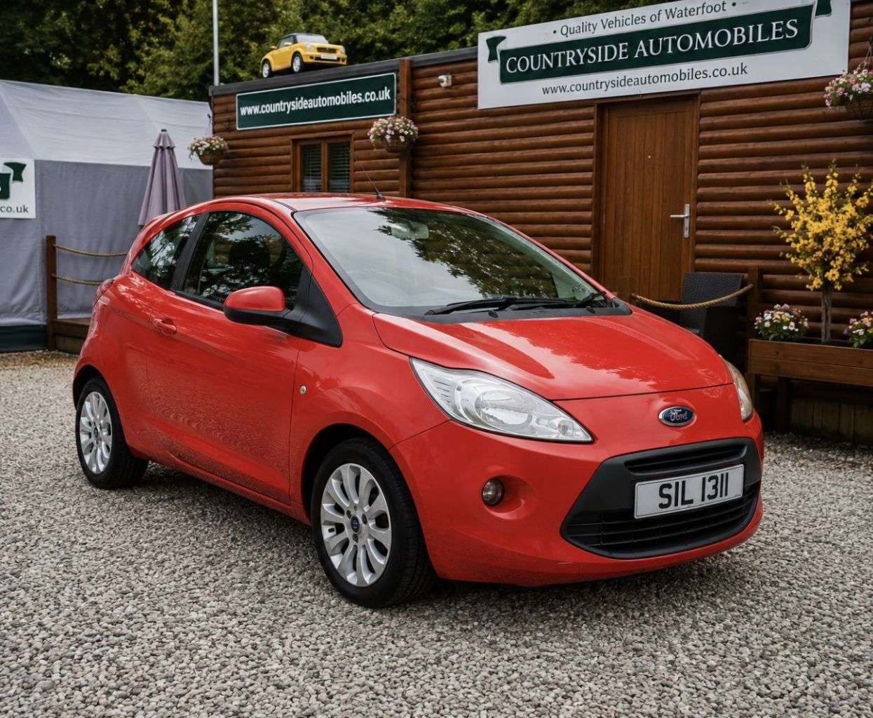 A 2012 FORD KA 1.2 Zetec Hatchback 3dr Petrol Manual Euro 5 (s/s) (69 ps) FRESH SERVICE & A 2012 FORD KA 1.2 Zetec Hatchback 3dr Petrol Manual Euro 5 (s/s) (69 ps) FRESH SERVICE &