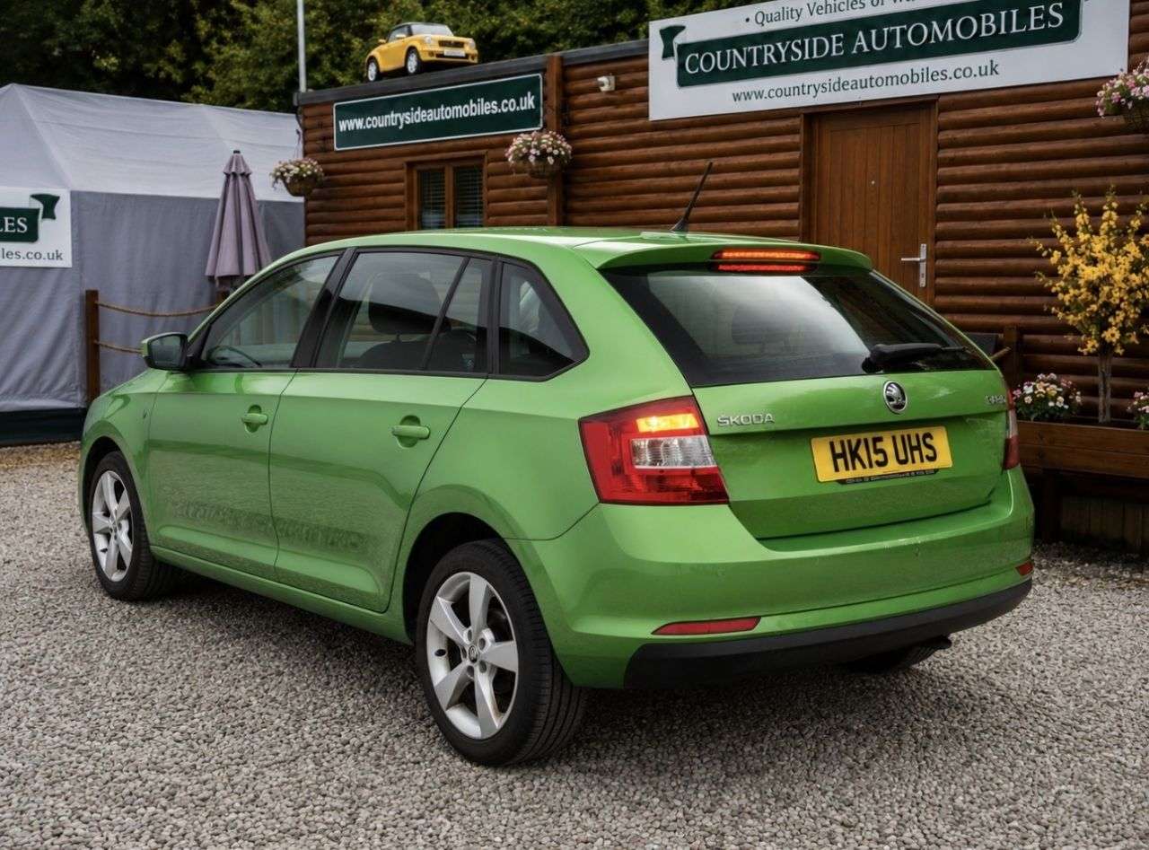 2015 SKODA RAPID SPACEBACK 2015 SKODA RAPID SPACEBACK