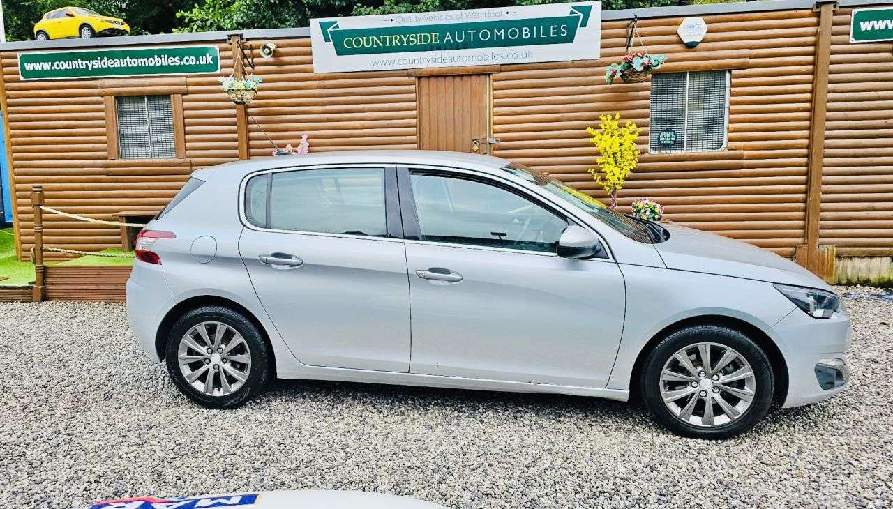 2017 PEUGEOT 308 2017 PEUGEOT 308