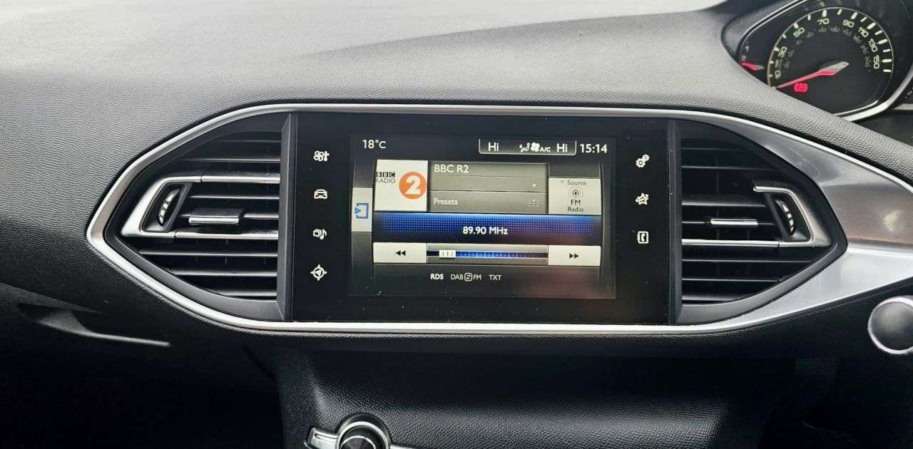 2017 PEUGEOT 308 2017 PEUGEOT 308