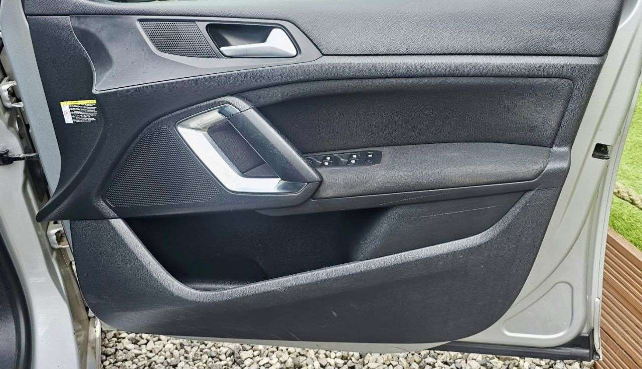 2017 PEUGEOT 308 2017 PEUGEOT 308